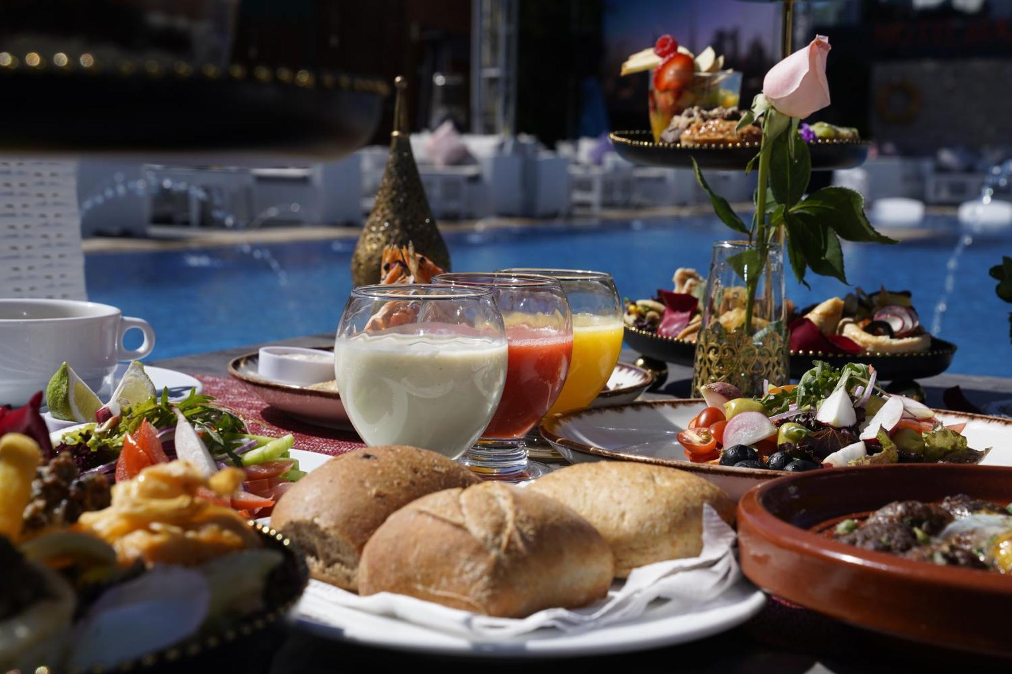 Mabrouk Hotel And Suites- Adult Only Agadir Bagian luar foto